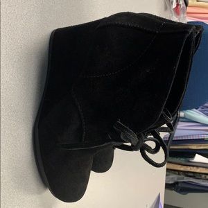 Gianni Bini wedge booties